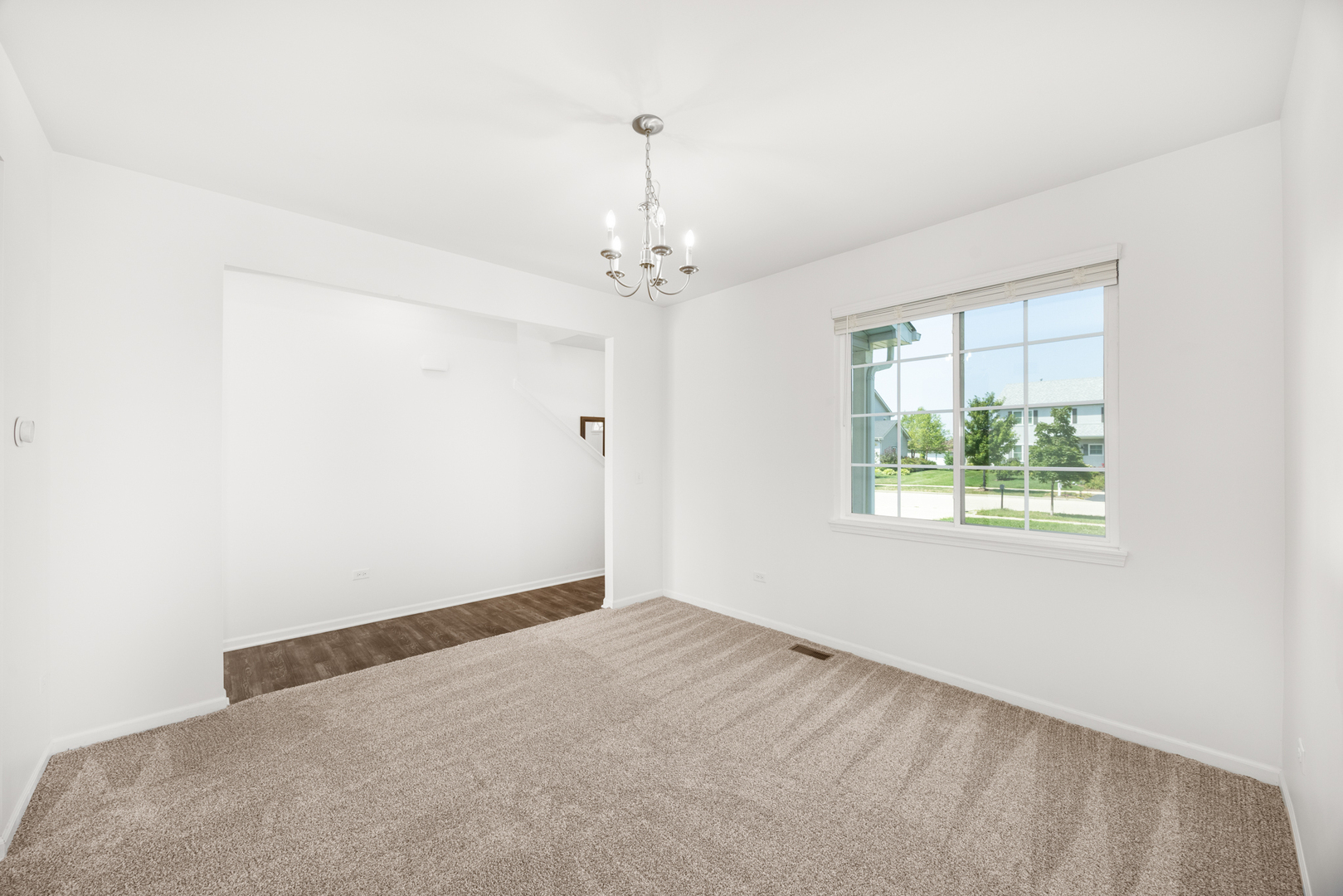 1521 Saddle Lane, Aurora, IL 60505