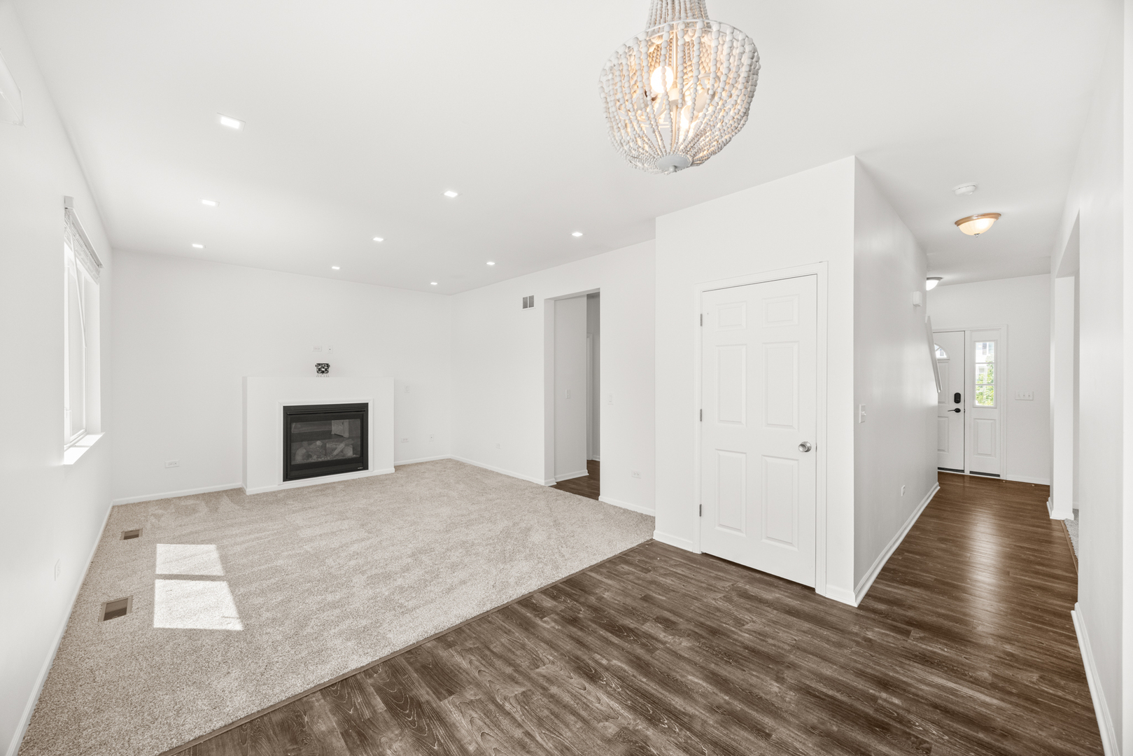 1521 Saddle Lane, Aurora, IL 60505