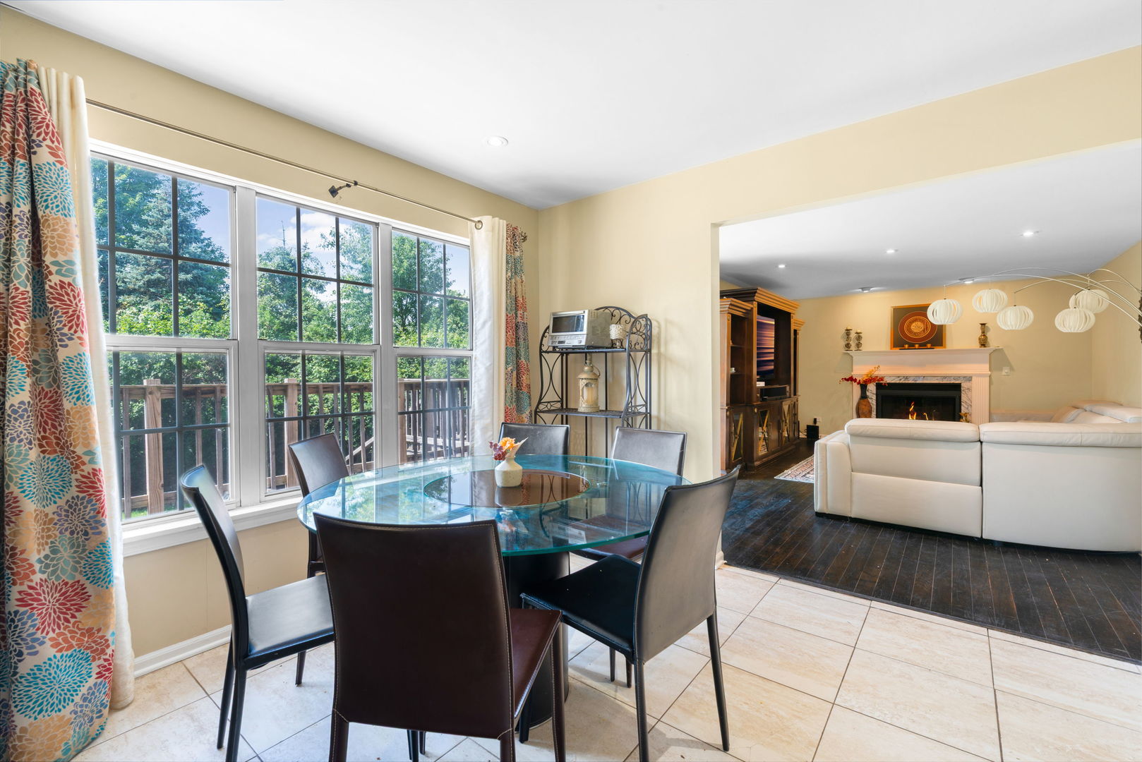 754 Huntington Drive, Carol Stream, IL 60188
