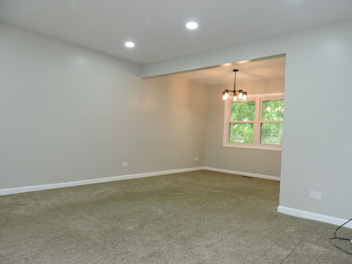 2030 University Drive, Naperville, IL 60565