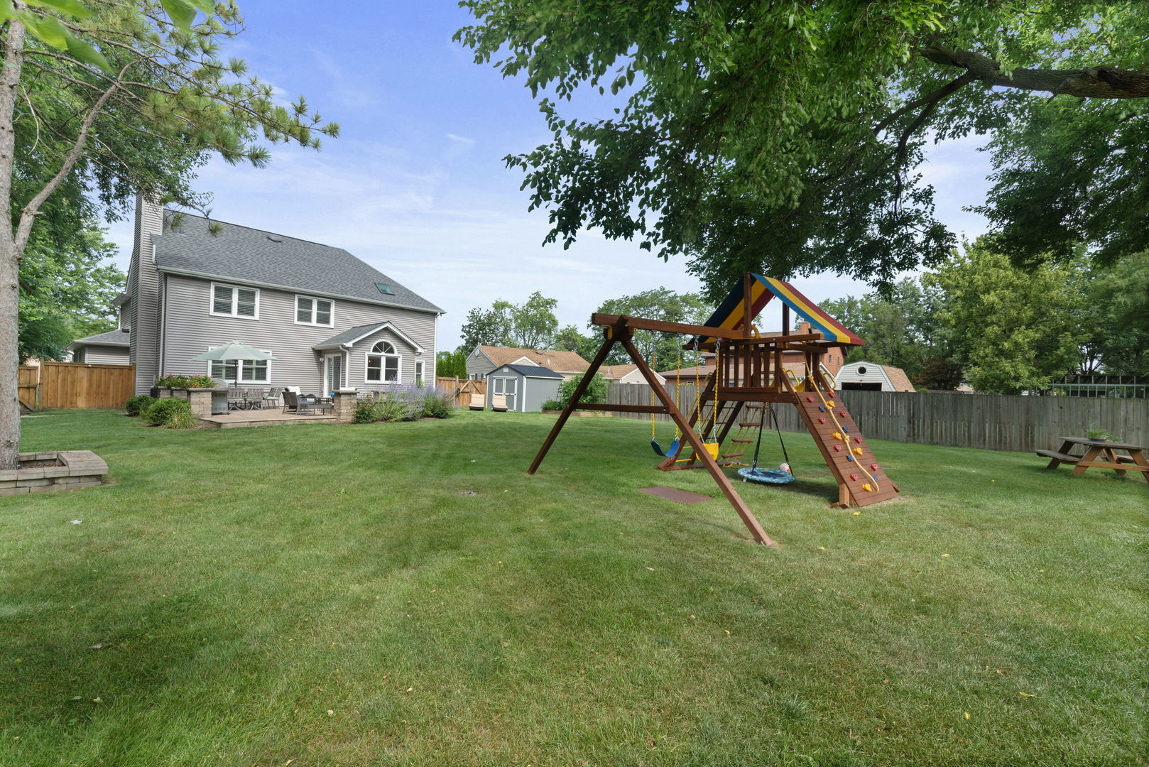 7113 Eleanor Place, Darien, IL 60561