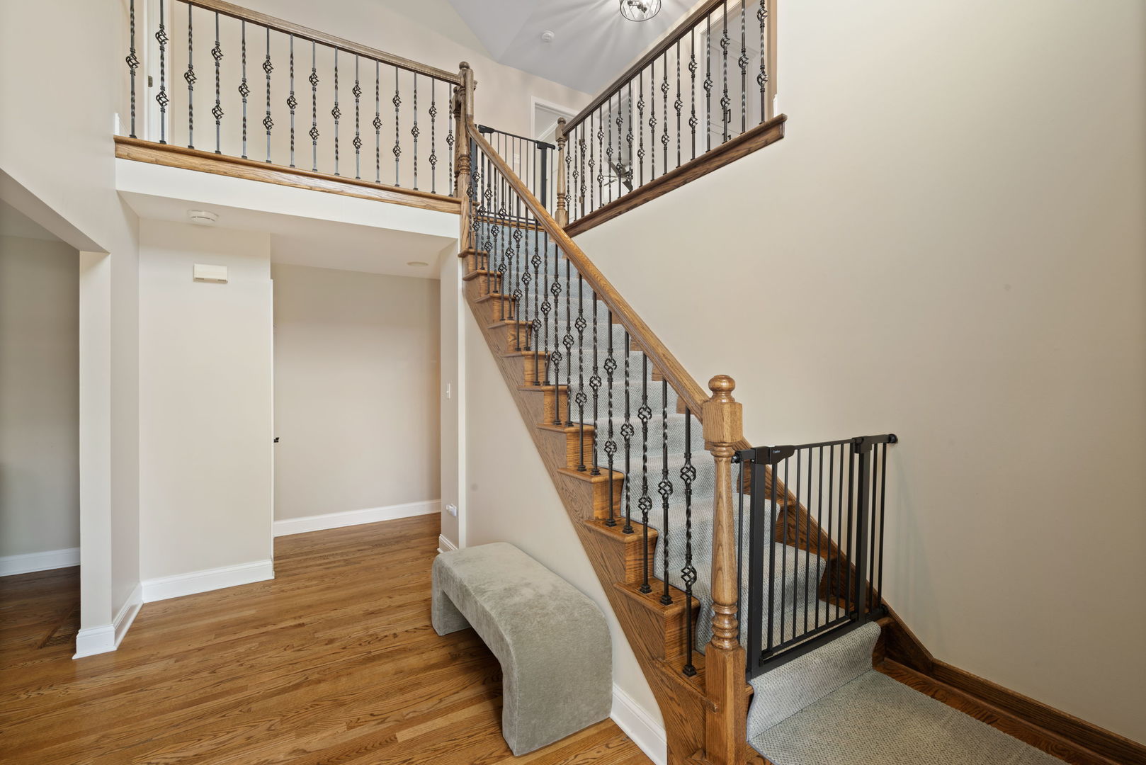7113 Eleanor Place, Darien, IL 60561