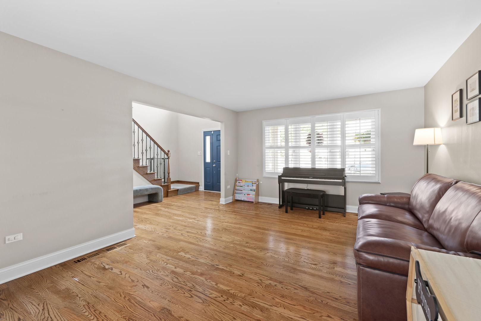 7113 Eleanor Place, Darien, IL 60561