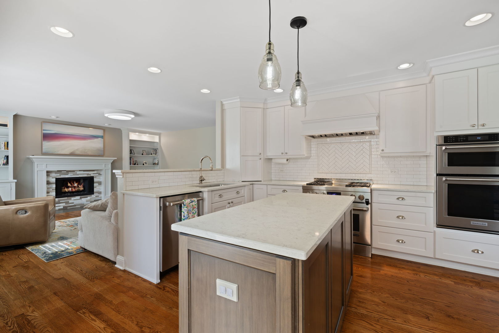 7113 Eleanor Place, Darien, IL 60561