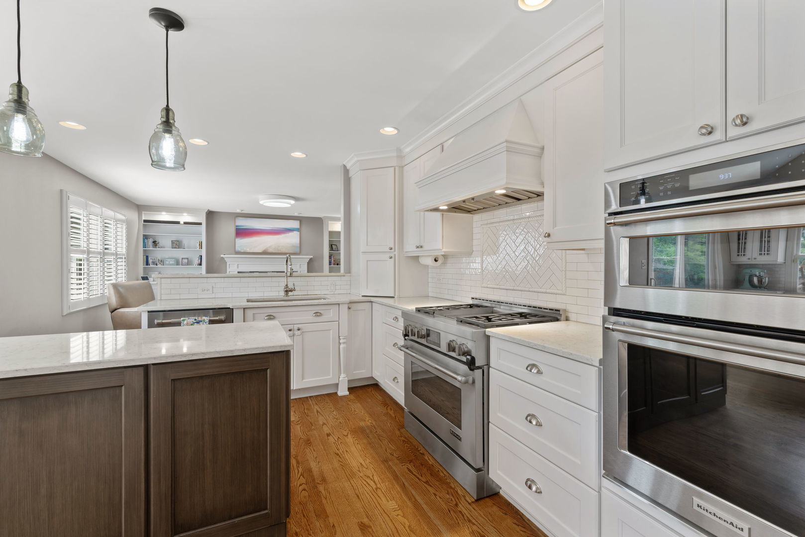 7113 Eleanor Place, Darien, IL 60561