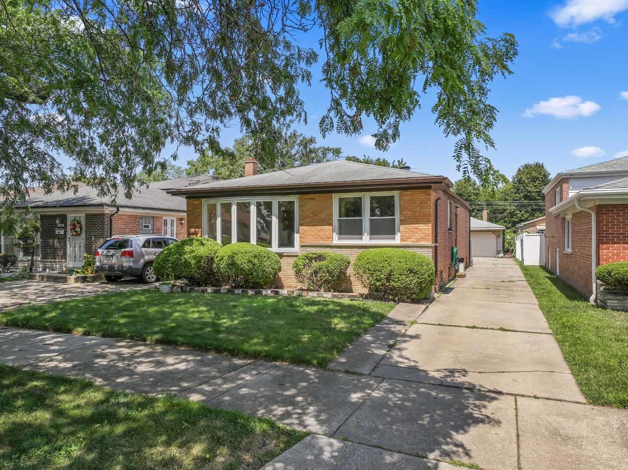 1042 W 107th Place, Chicago, IL 60643
