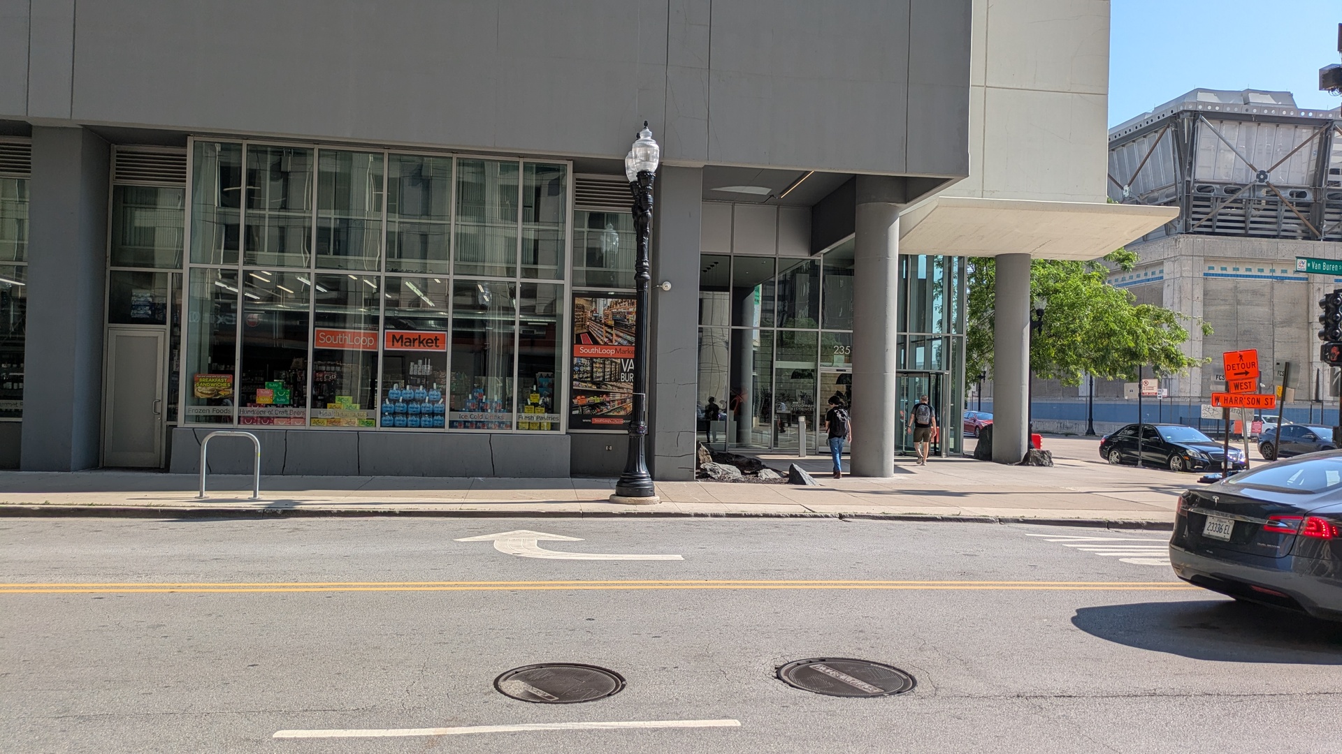 235 W Van Buren Street #2820, Chicago, IL 60607