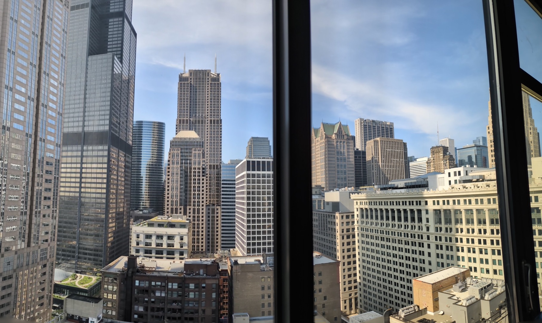 235 W Van Buren Street #2820, Chicago, IL 60607