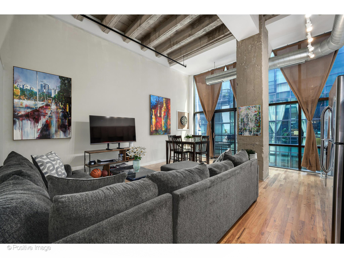 1645 W OGDEN Avenue #440, Chicago, IL 60612