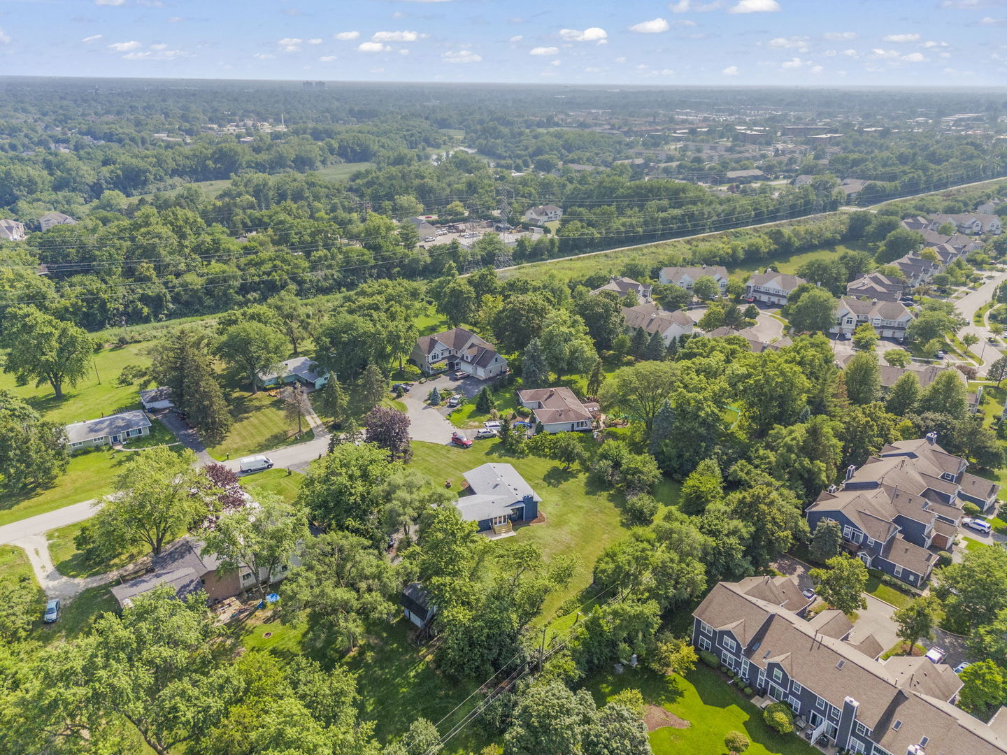 23W570 PINE Drive, Carol Stream, IL 60188