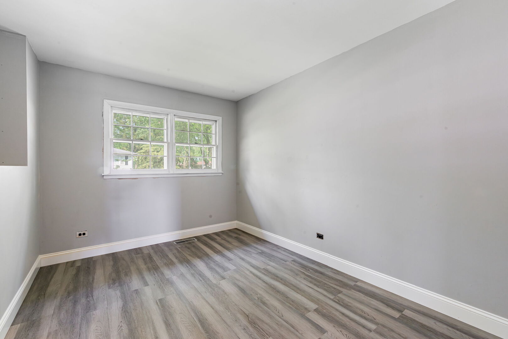 7211 Jonquil Terrace, Hanover Park, IL 60133