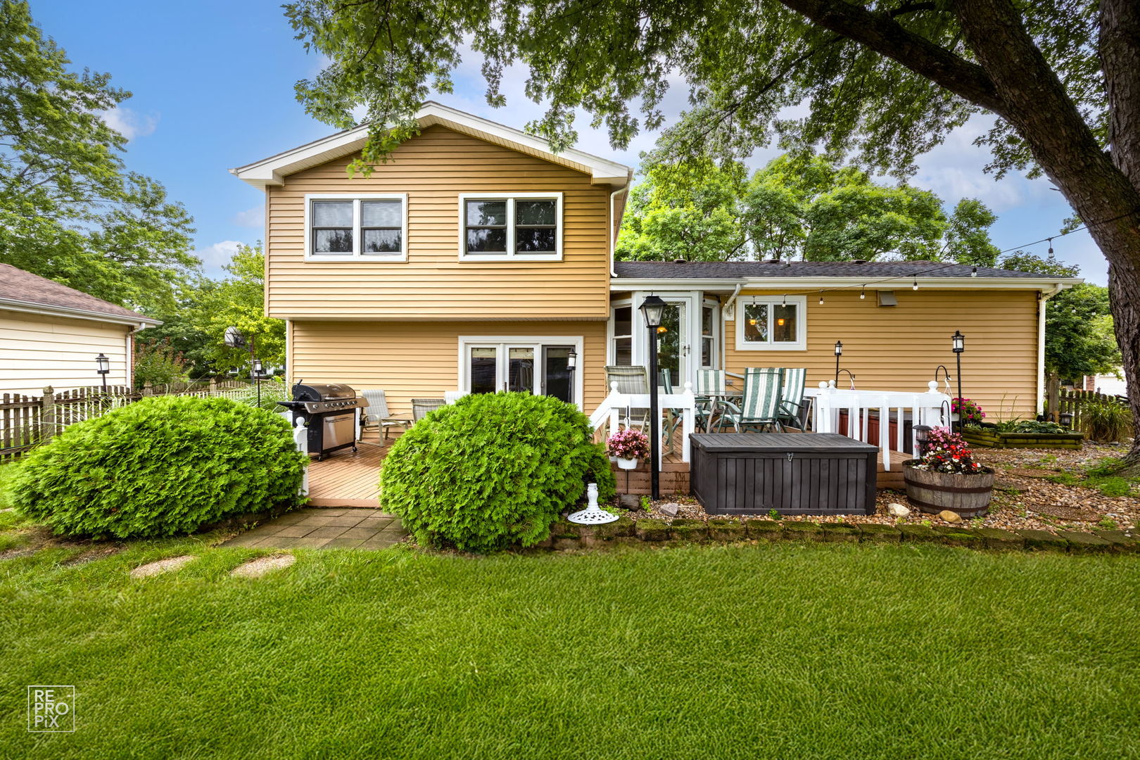 2854 Saint Anton Court, Lisle, IL 60532