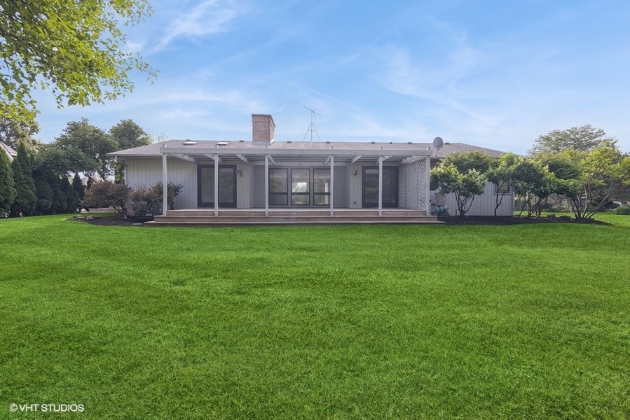 1410 Seward Street, Schaumburg, IL 60193