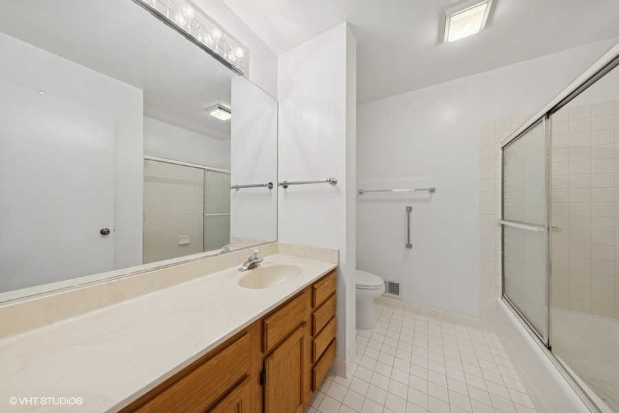 1410 Seward Street, Schaumburg, IL 60193