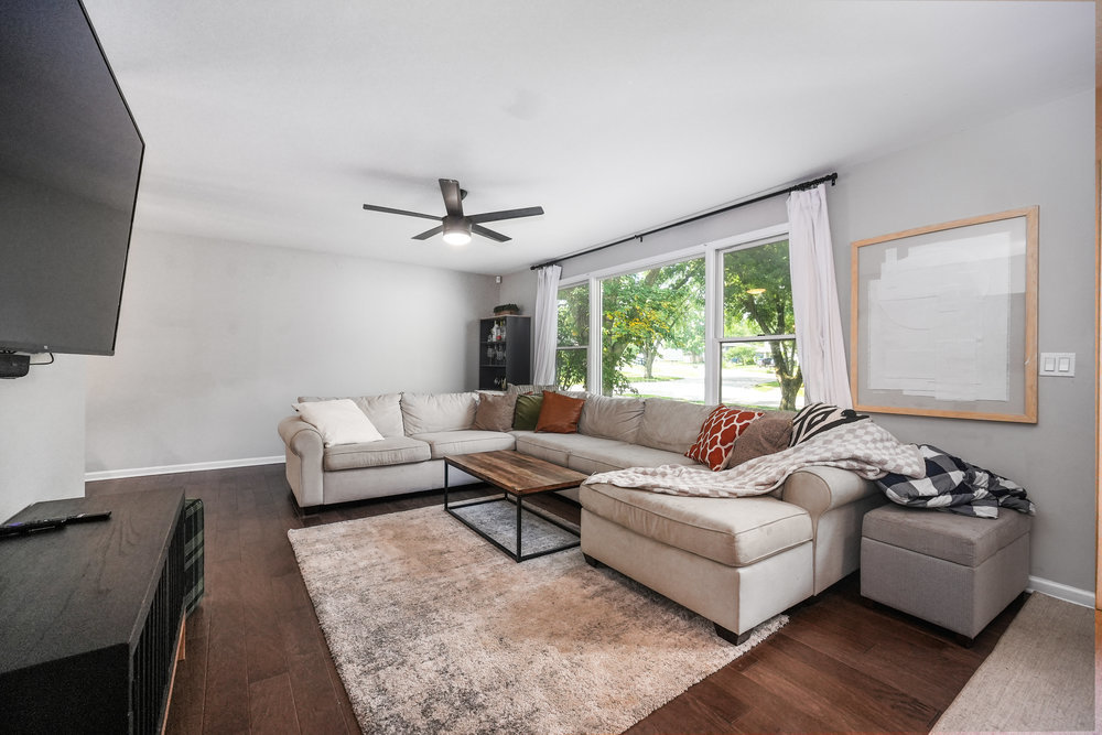 6S049 Greenwood Court, Naperville, IL 60540