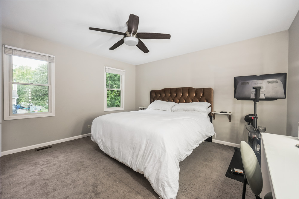 6S049 Greenwood Court, Naperville, IL 60540