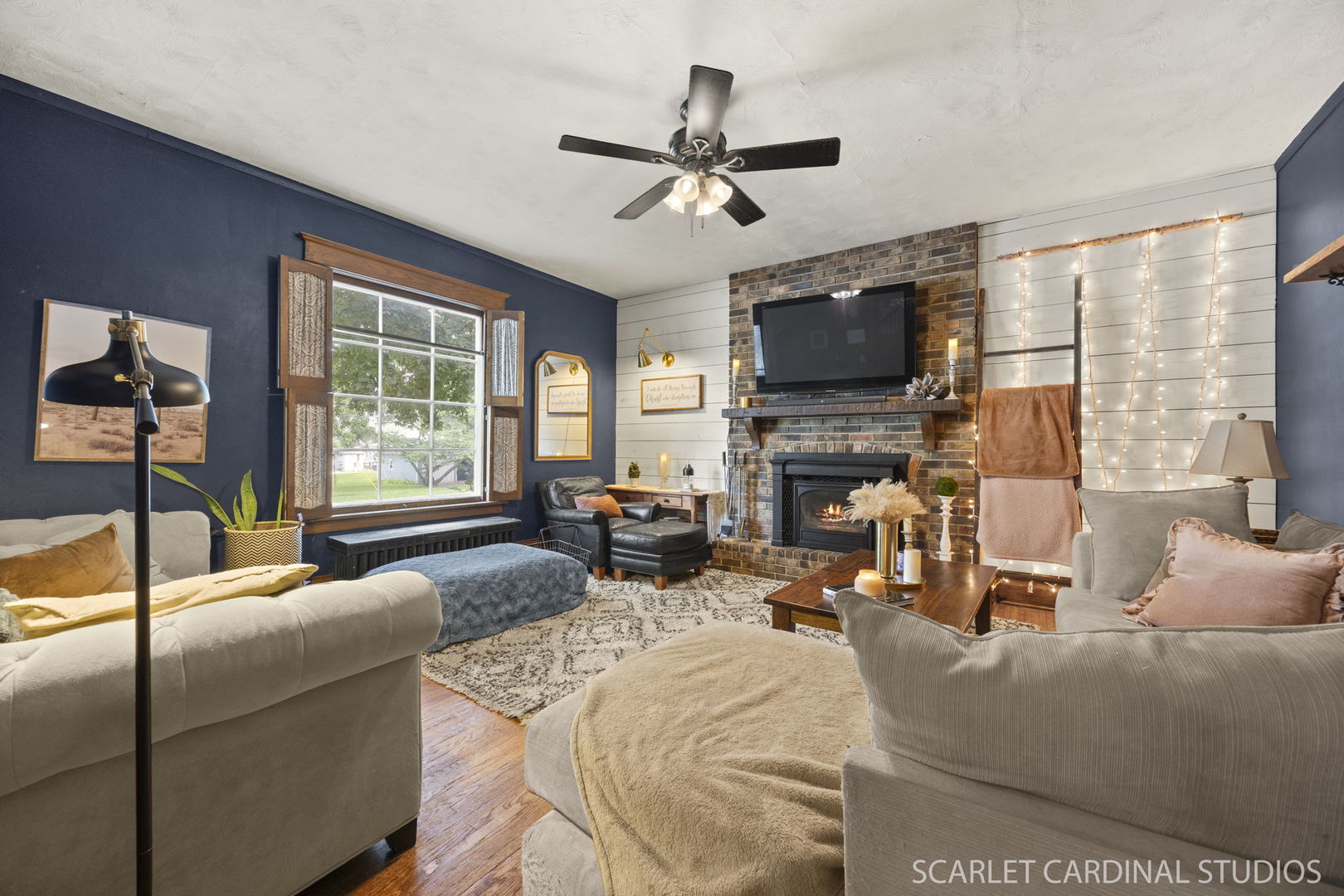 96 E Washington Street, Oswego, IL 60543