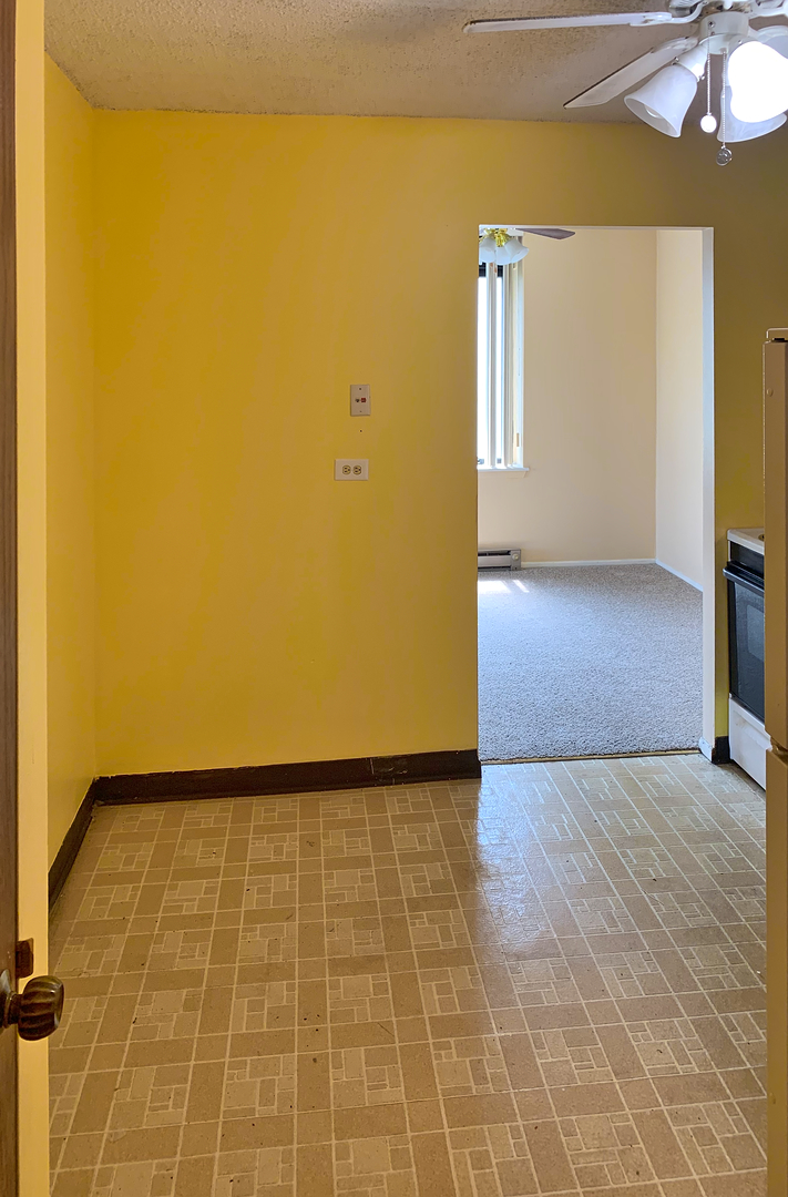 9701 N Dee Road #4N, Niles, IL 60714