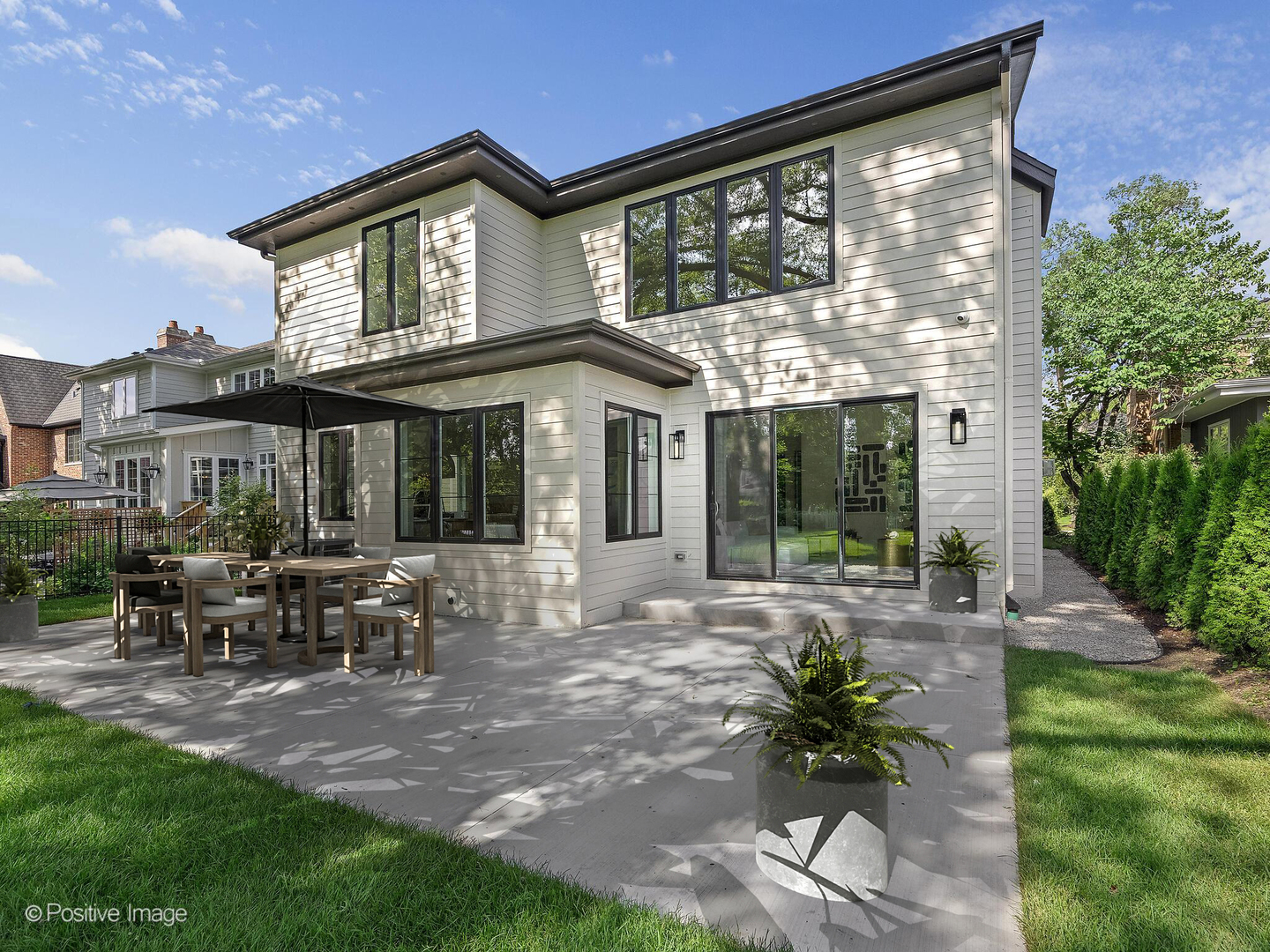 4443 Howard Avenue, Western Springs, IL 60558