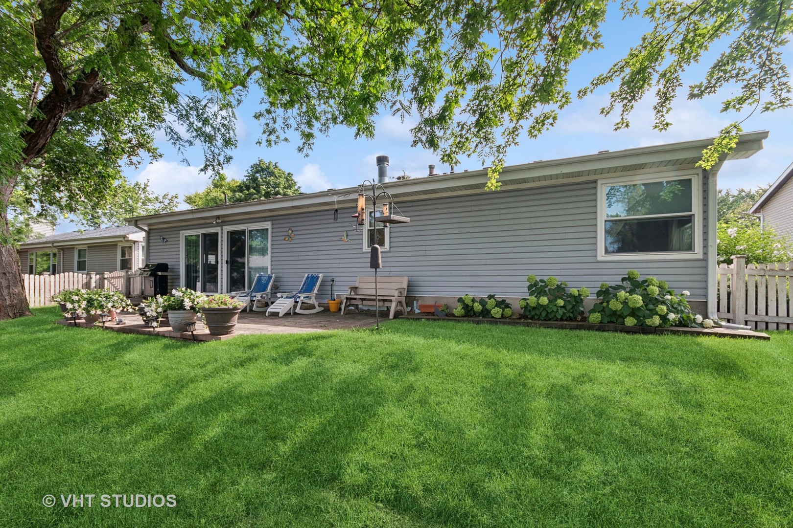 213 Plymouth Lane, Bolingbrook, IL 60440
