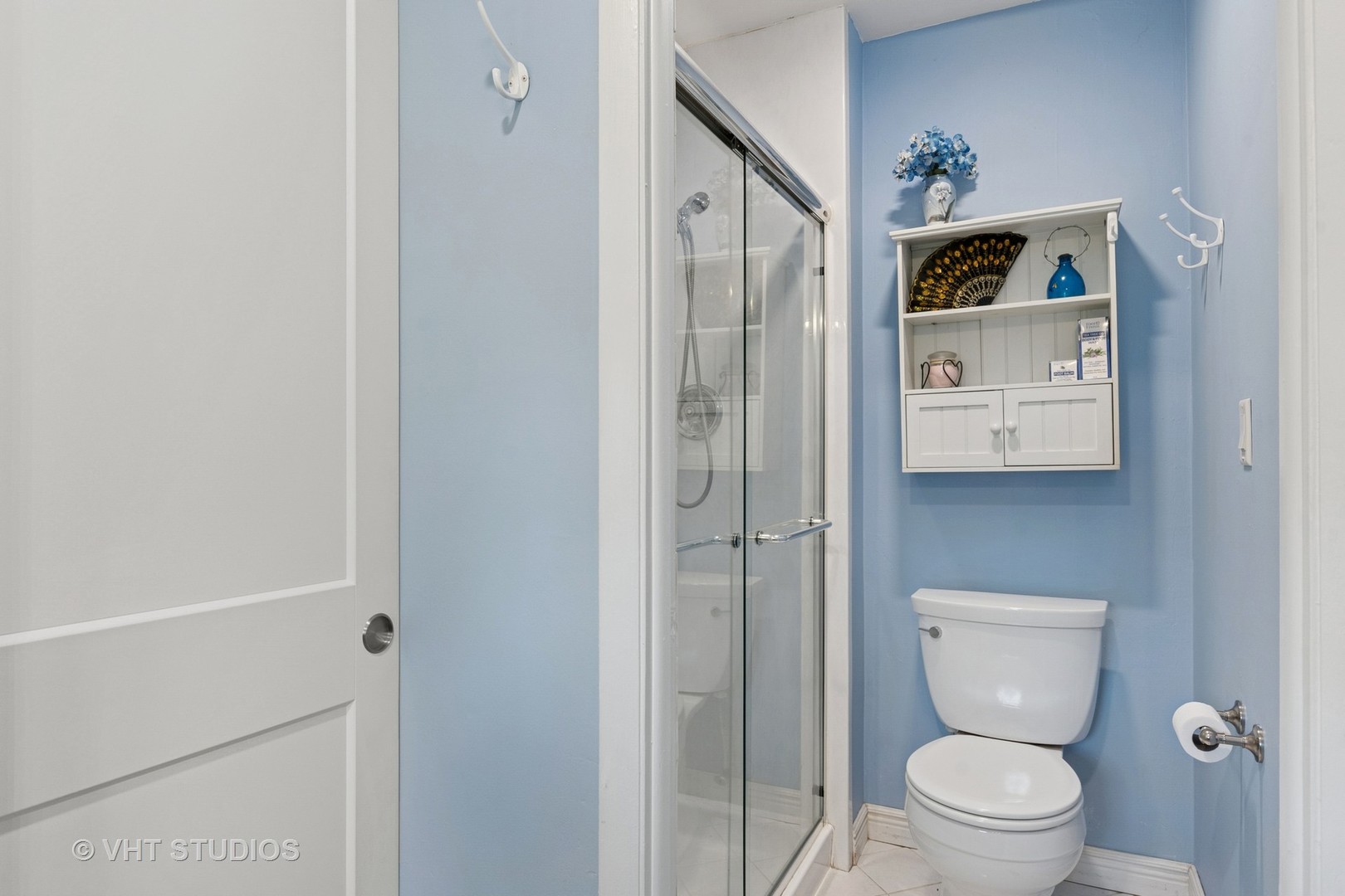 213 Plymouth Lane, Bolingbrook, IL 60440