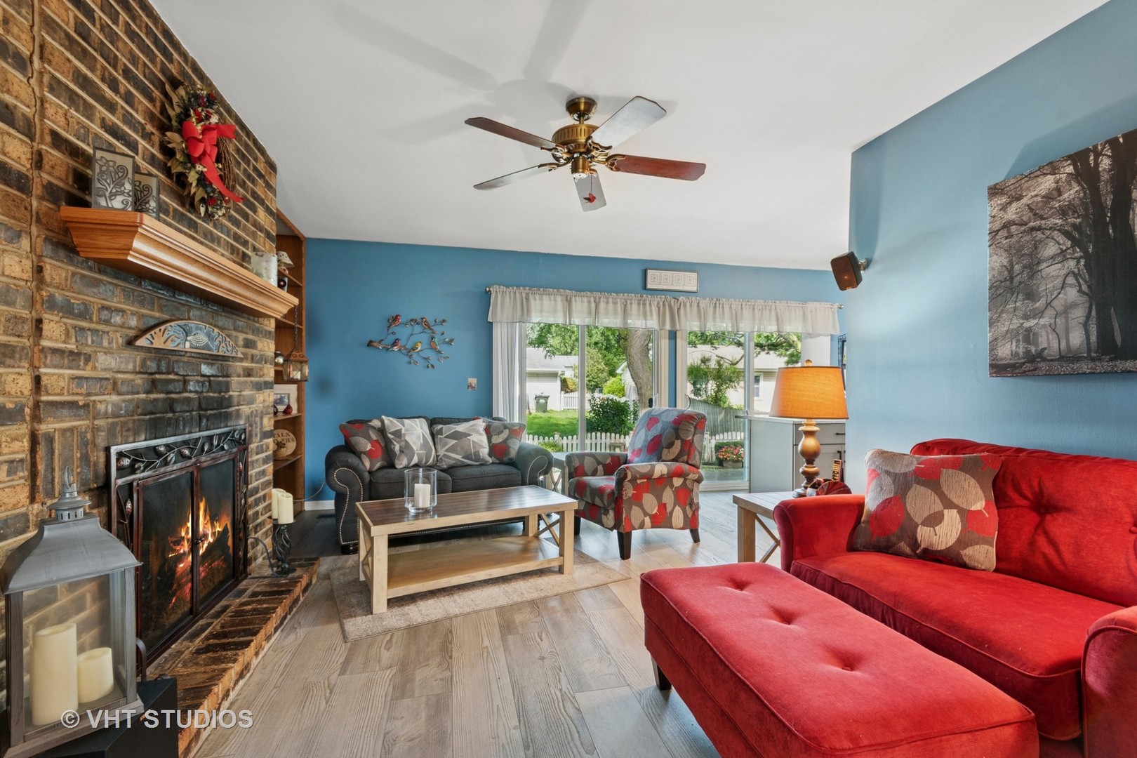 213 Plymouth Lane, Bolingbrook, IL 60440