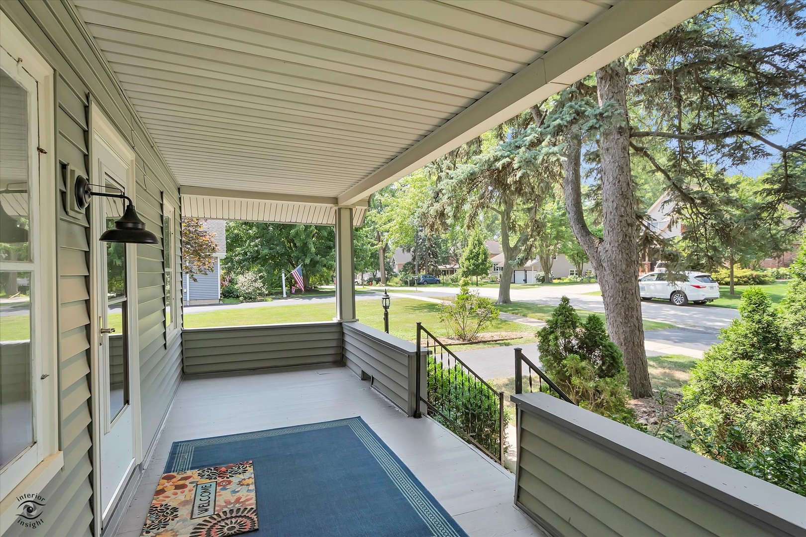 105 Oak Avenue, Westmont, IL 60559