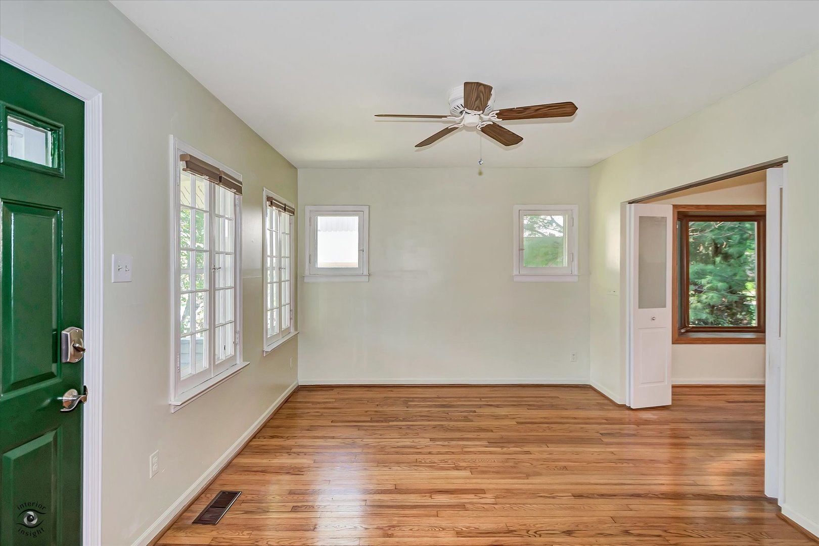 105 Oak Avenue, Westmont, IL 60559