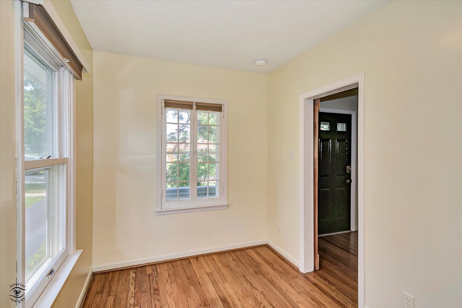 105 Oak Avenue, Westmont, IL 60559