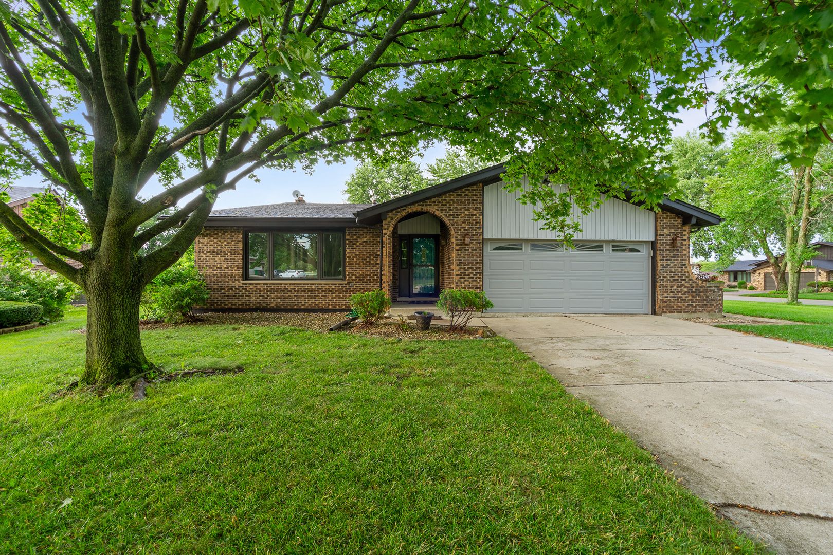 14426 Mallard Drive, Homer Glen, IL 60491