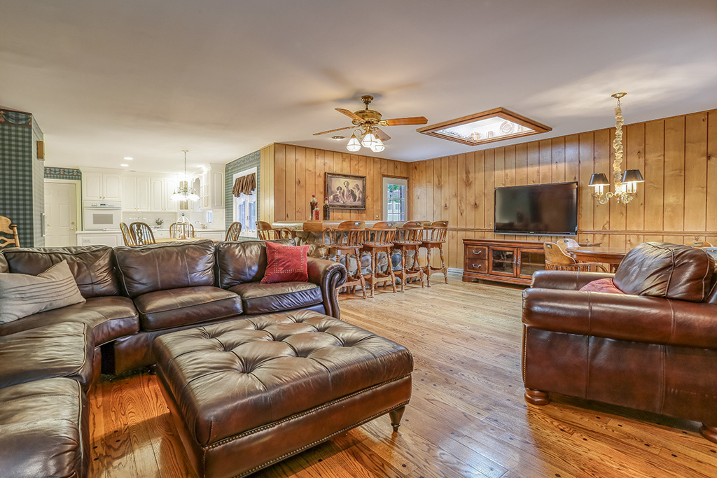 13408 W Catawba Lane, Homer Glen, IL 60491