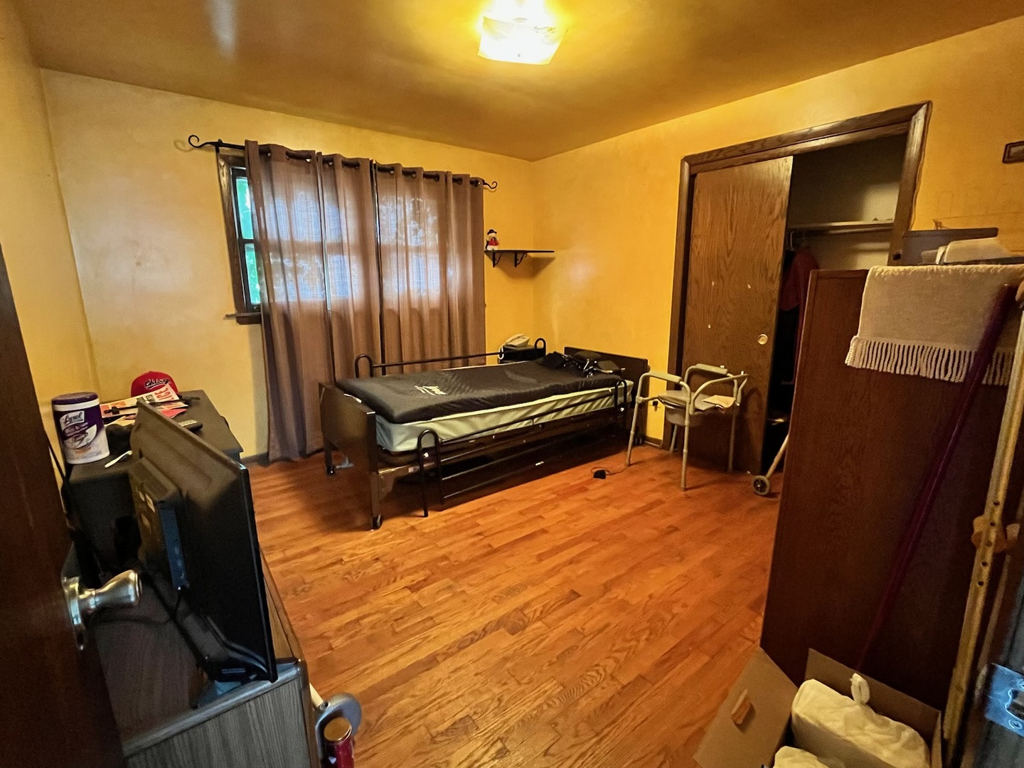 3649 W 56th Place, Chicago, IL 60629