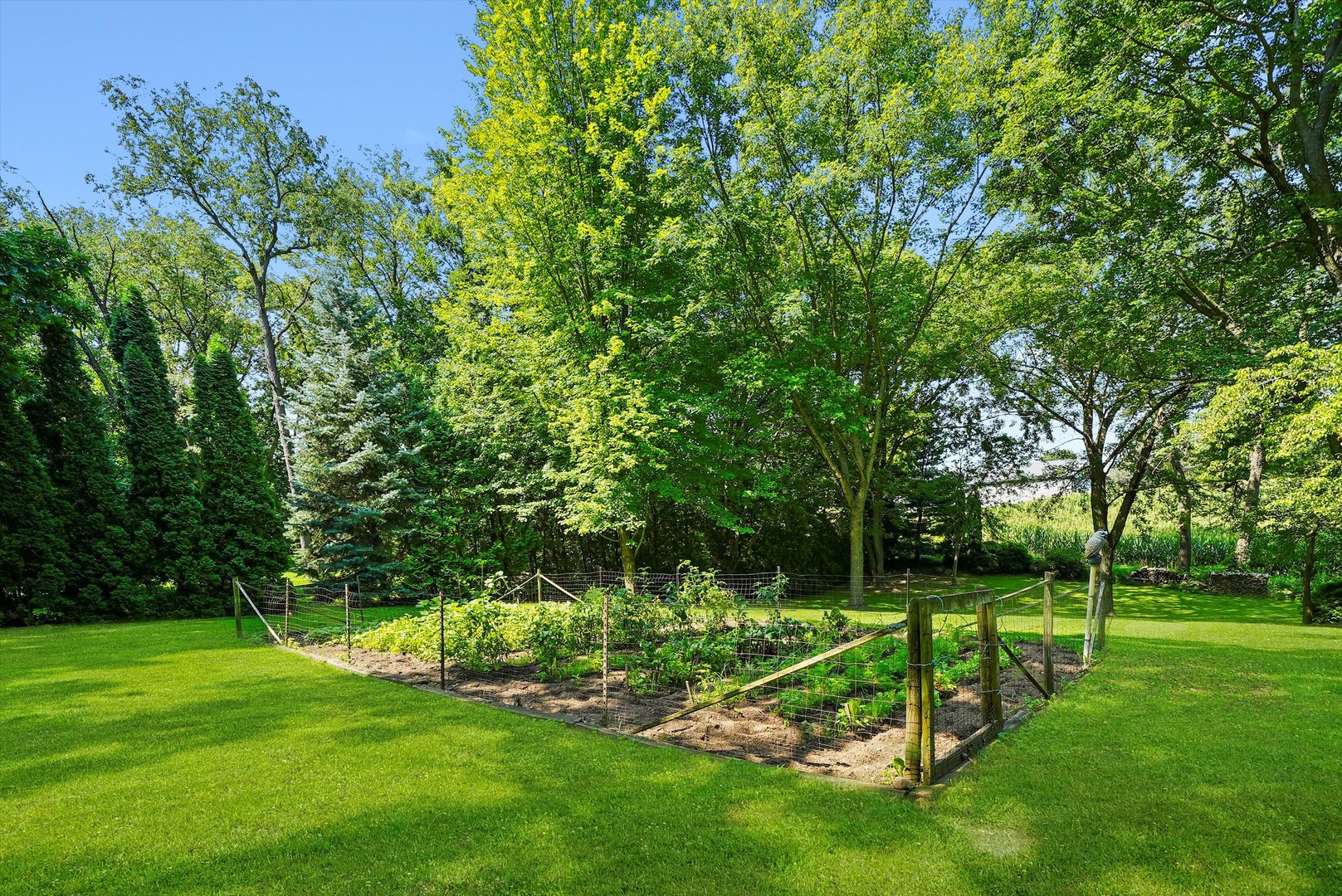 5119 N Ridgeway Road, Ringwood, IL 60072