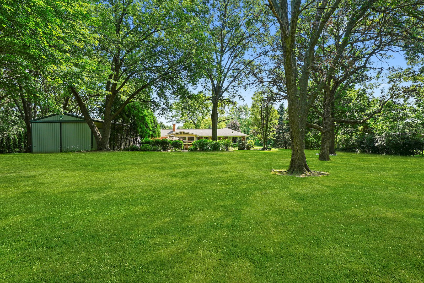 5119 N Ridgeway Road, Ringwood, IL 60072