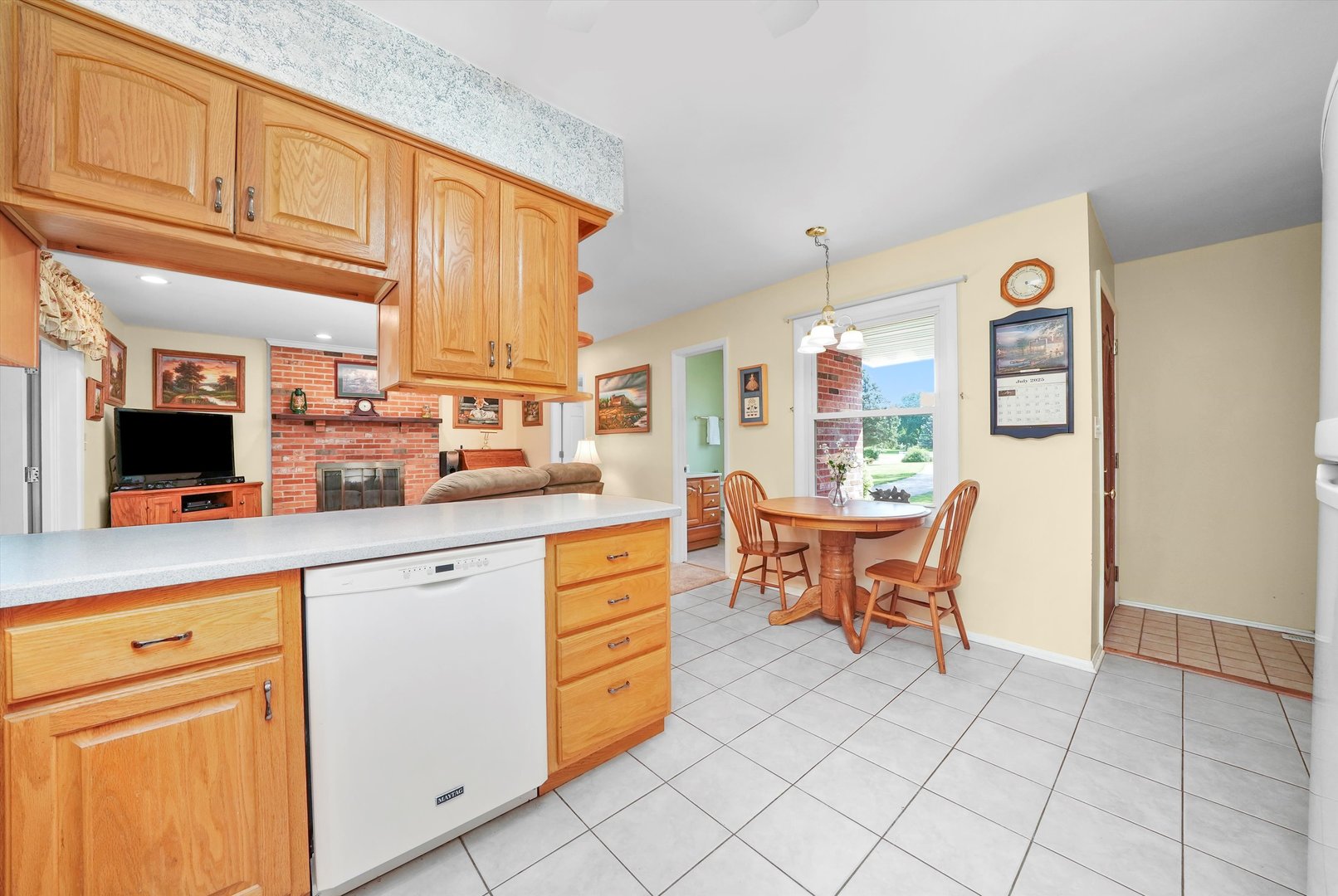 5119 N Ridgeway Road, Ringwood, IL 60072