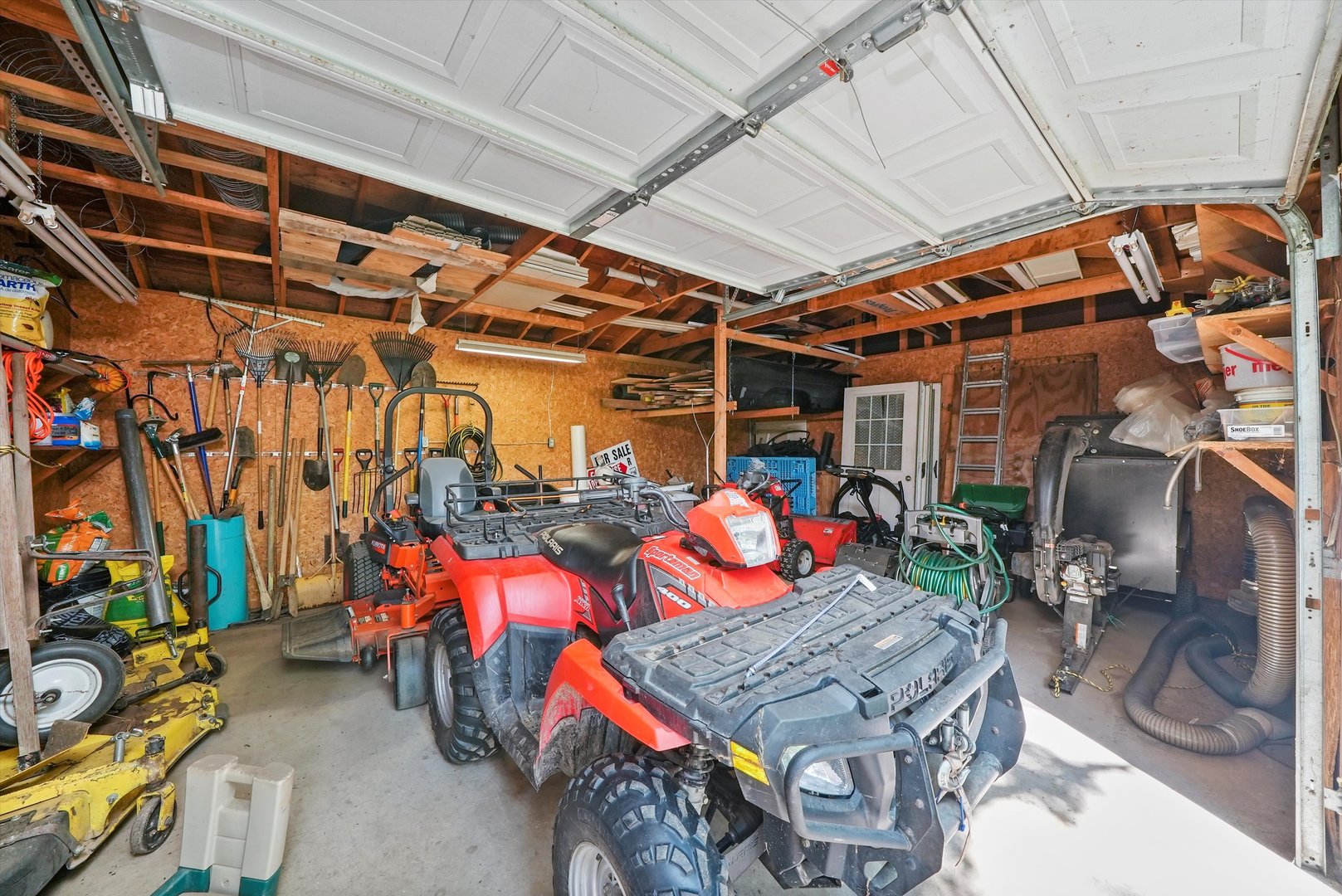 5119 N Ridgeway Road, Ringwood, IL 60072