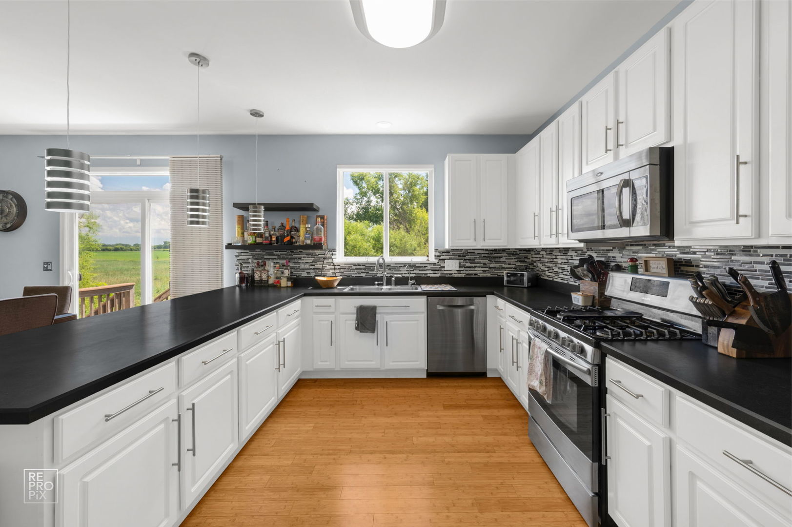 1558 Fox Sedge Trail, Woodstock, IL 60098