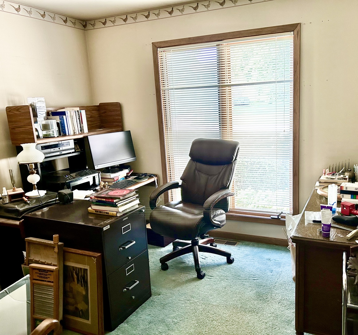 22W305 Mccarron Road, Glen Ellyn, IL 60137