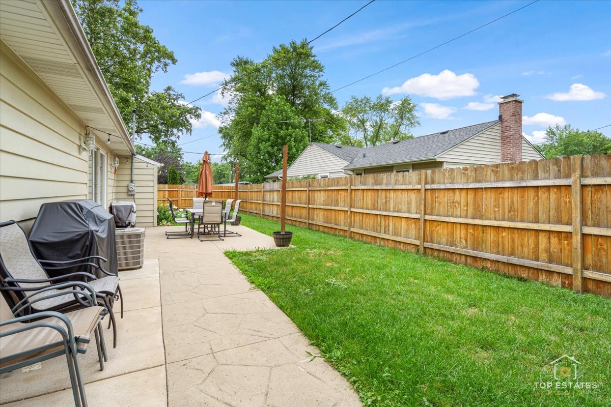 3731 Wren Lane, Rolling Meadows, IL 60008
