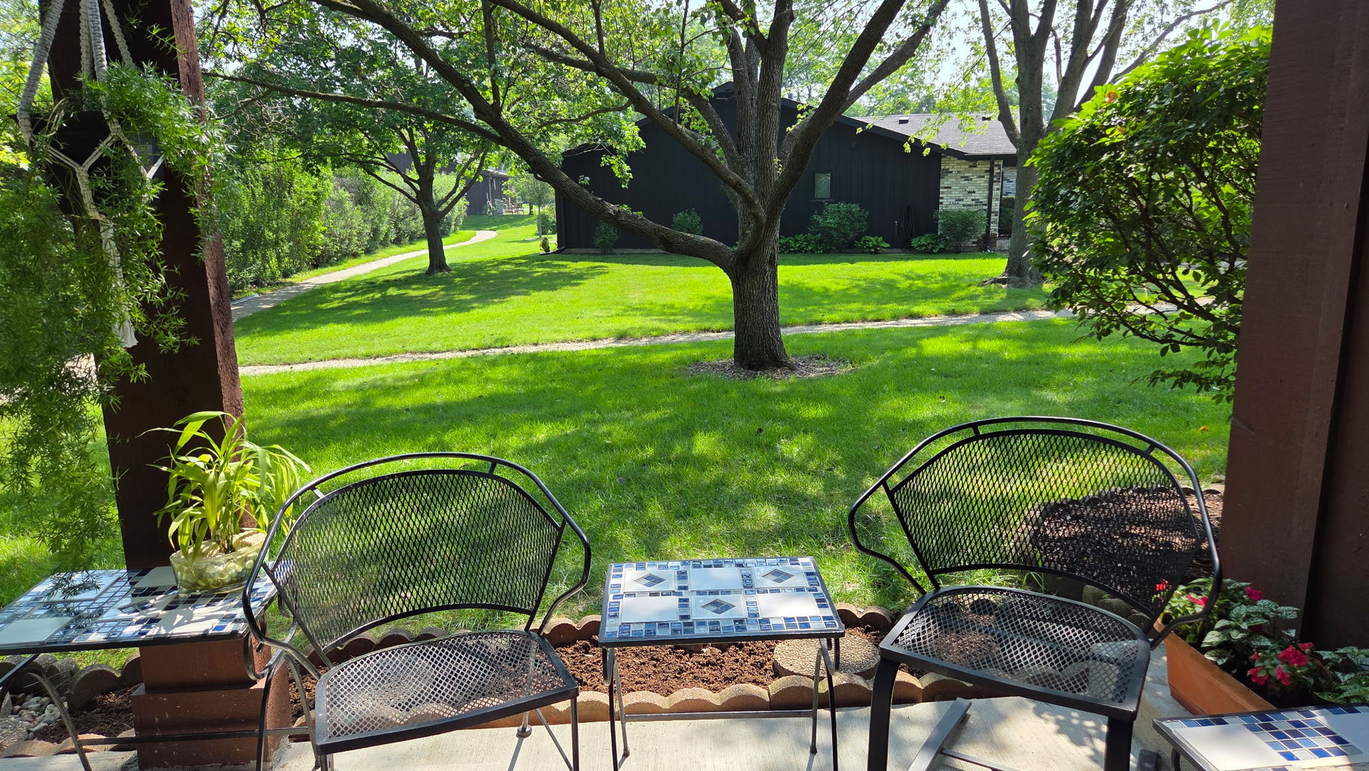 1415 Chartres Drive #1F, Northbrook, IL 60062