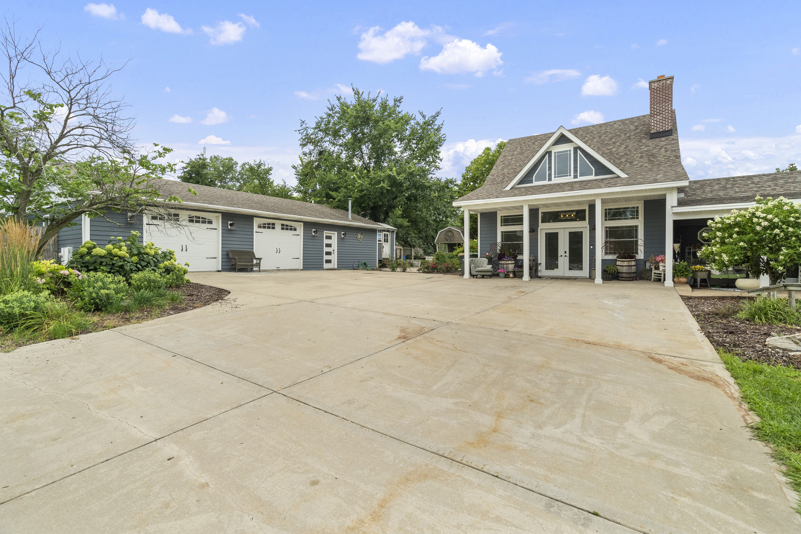 25726 S BLACKBERRY Lane, Channahon, IL 60410
