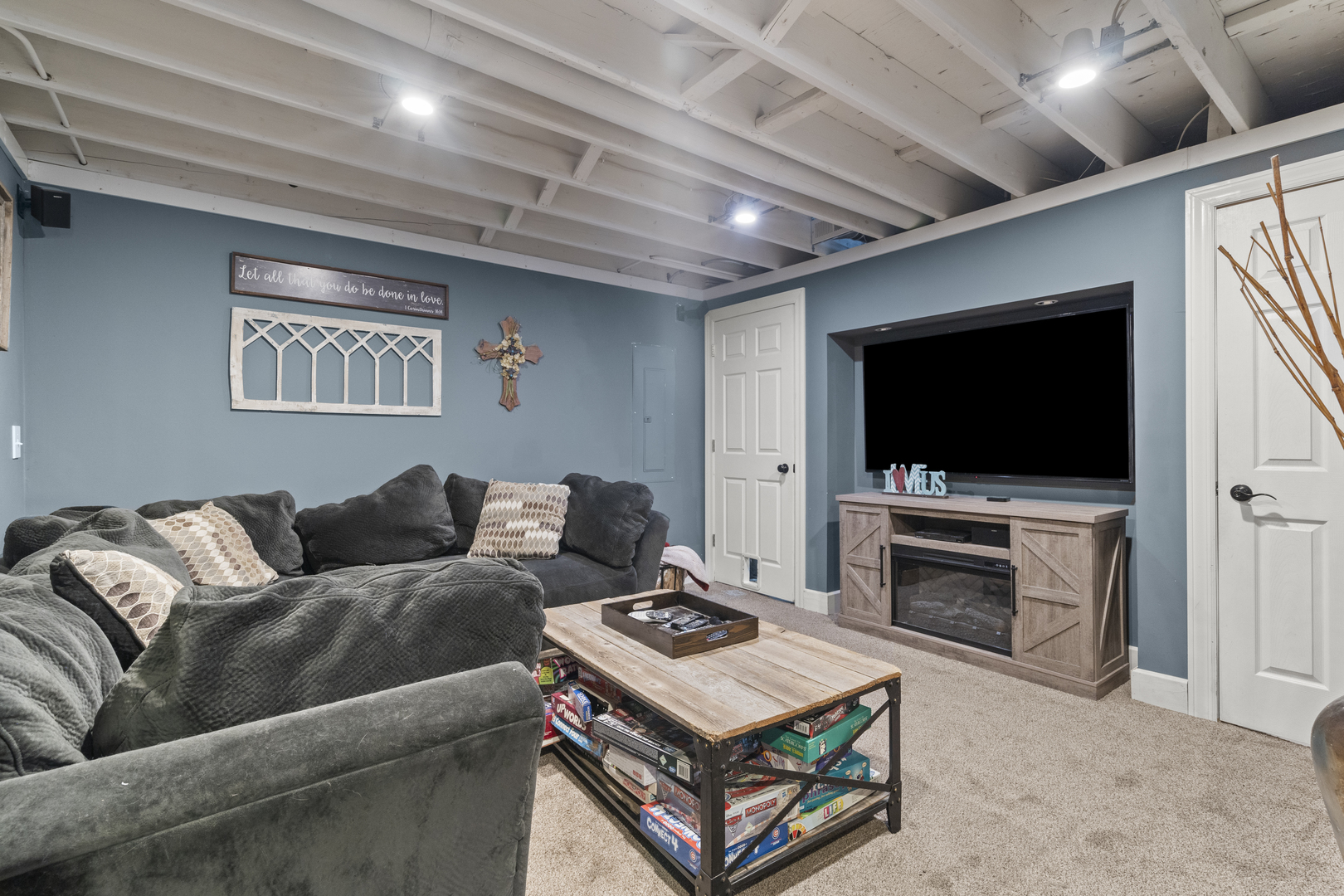 25726 S BLACKBERRY Lane, Channahon, IL 60410