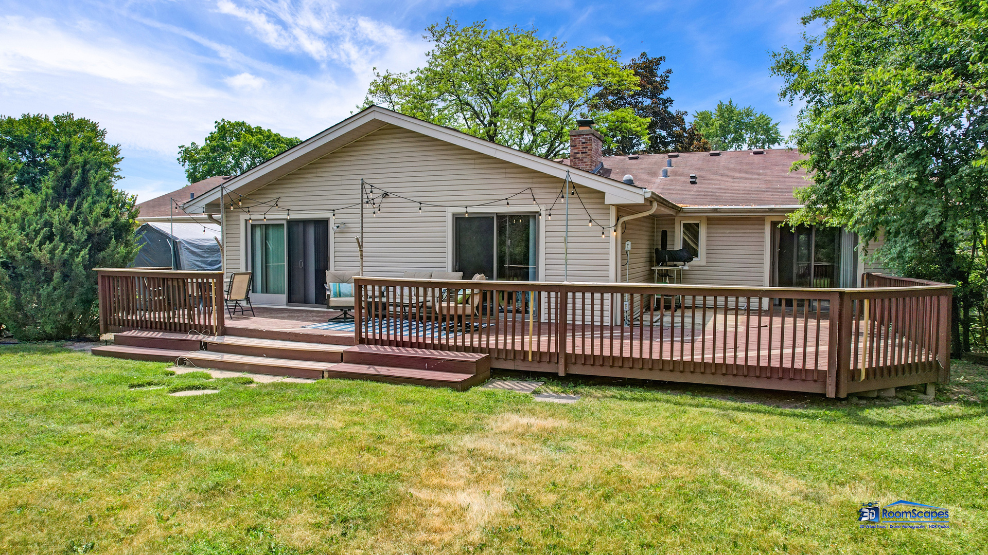 2226 Shannondale Road, Green Oaks, IL 60048