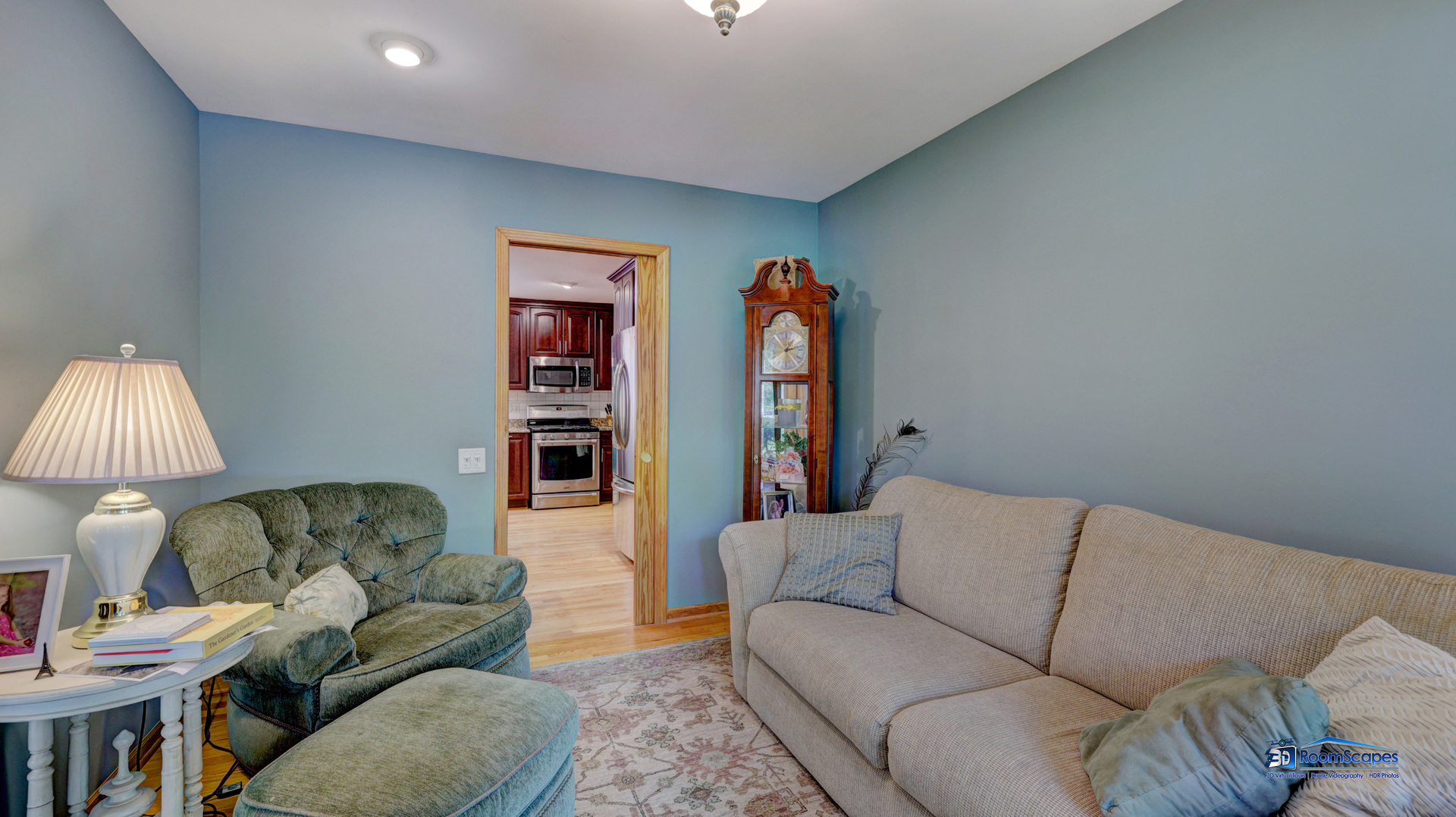 2226 Shannondale Road, Green Oaks, IL 60048
