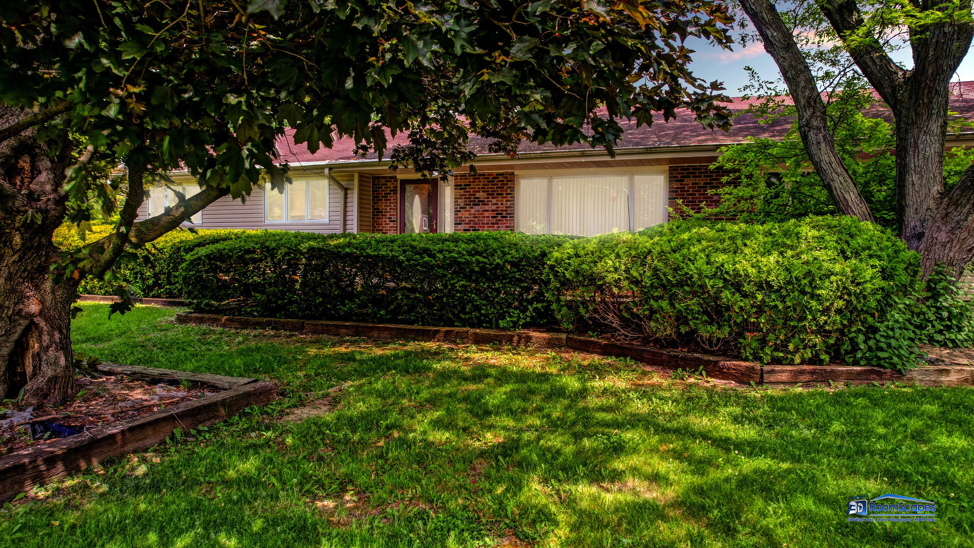 2226 Shannondale Road, Green Oaks, IL 60048