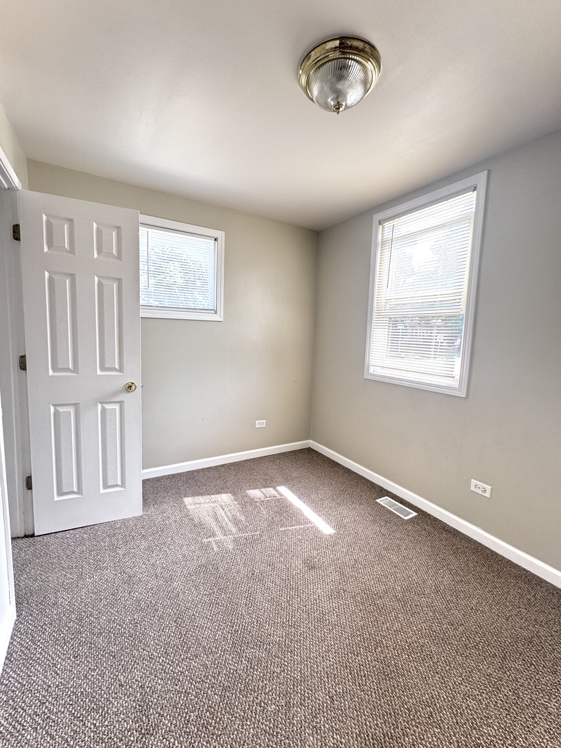 324 N Union Street, Aurora, IL 60505