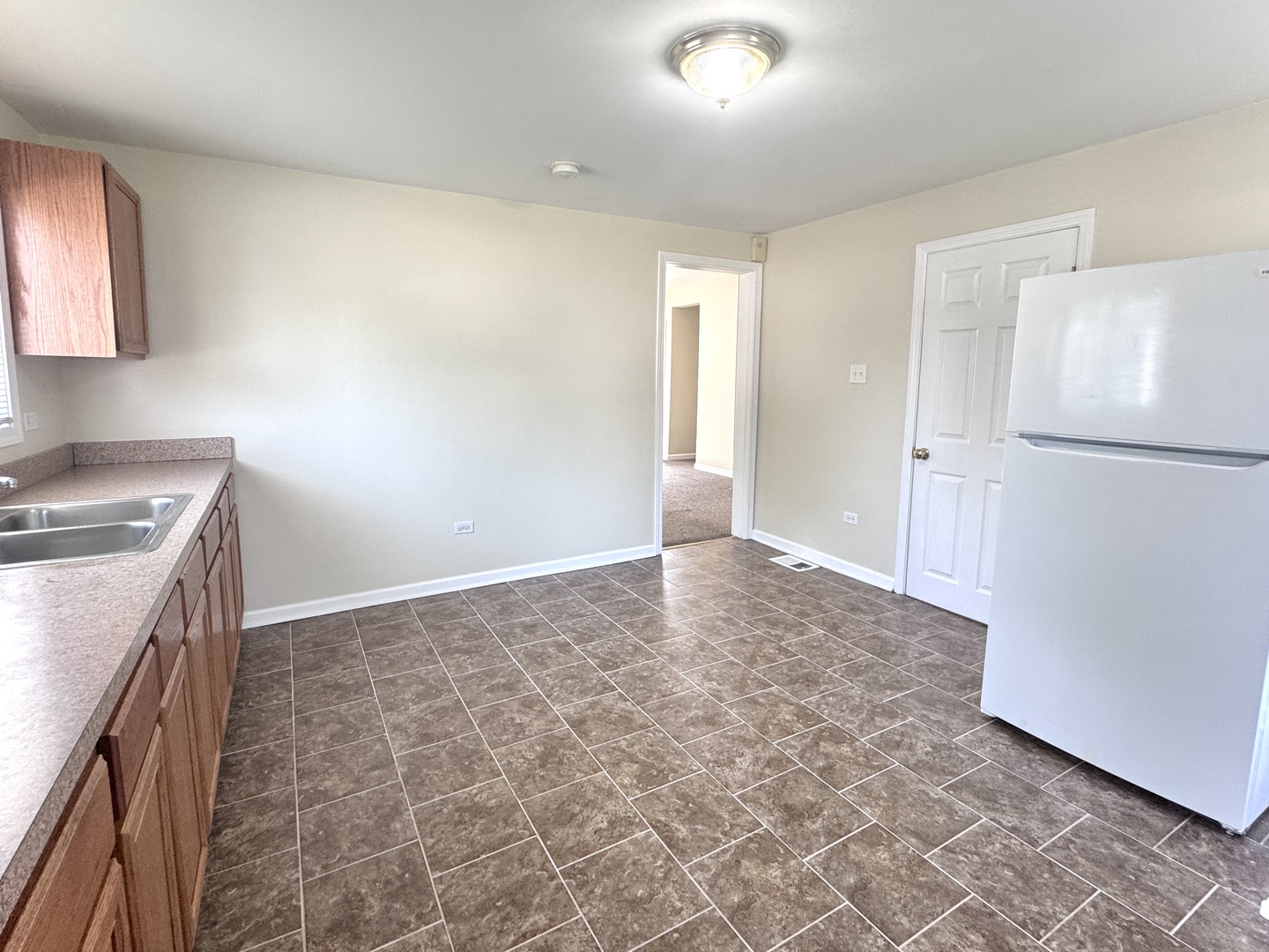 324 N Union Street, Aurora, IL 60505