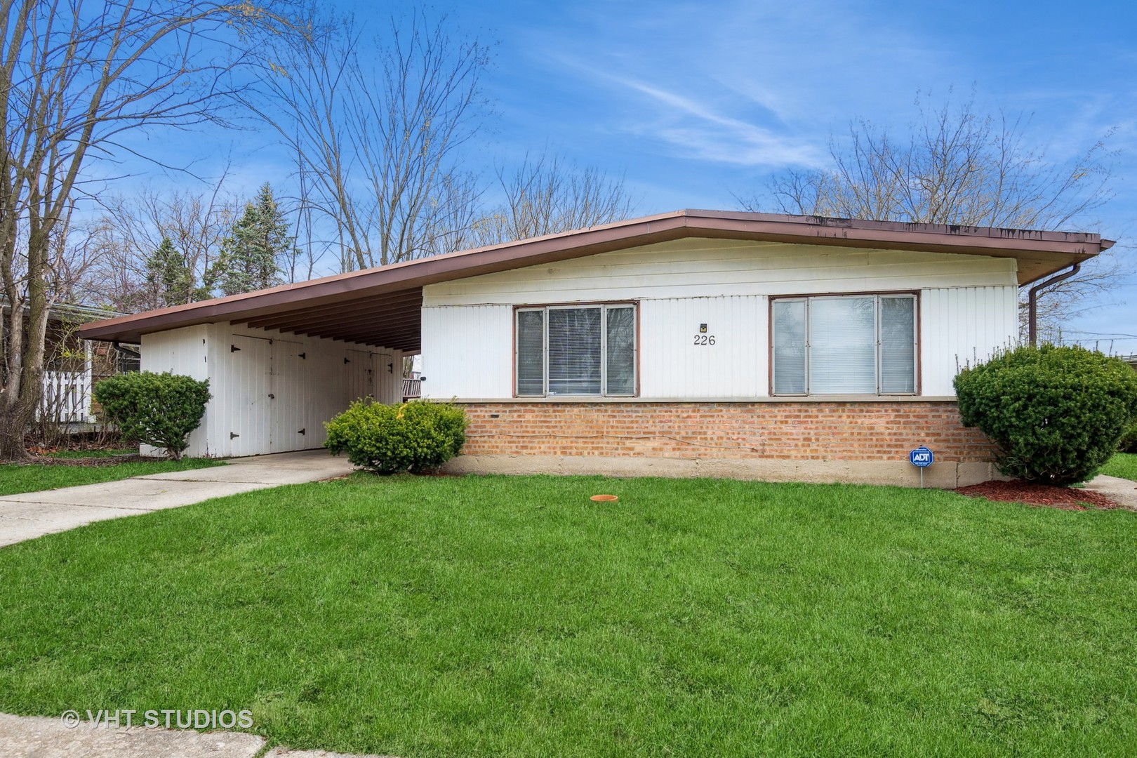226 Shabbona Drive, Park Forest, IL 60466