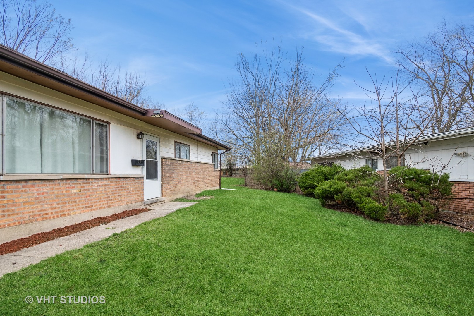 226 Shabbona Drive, Park Forest, IL 60466
