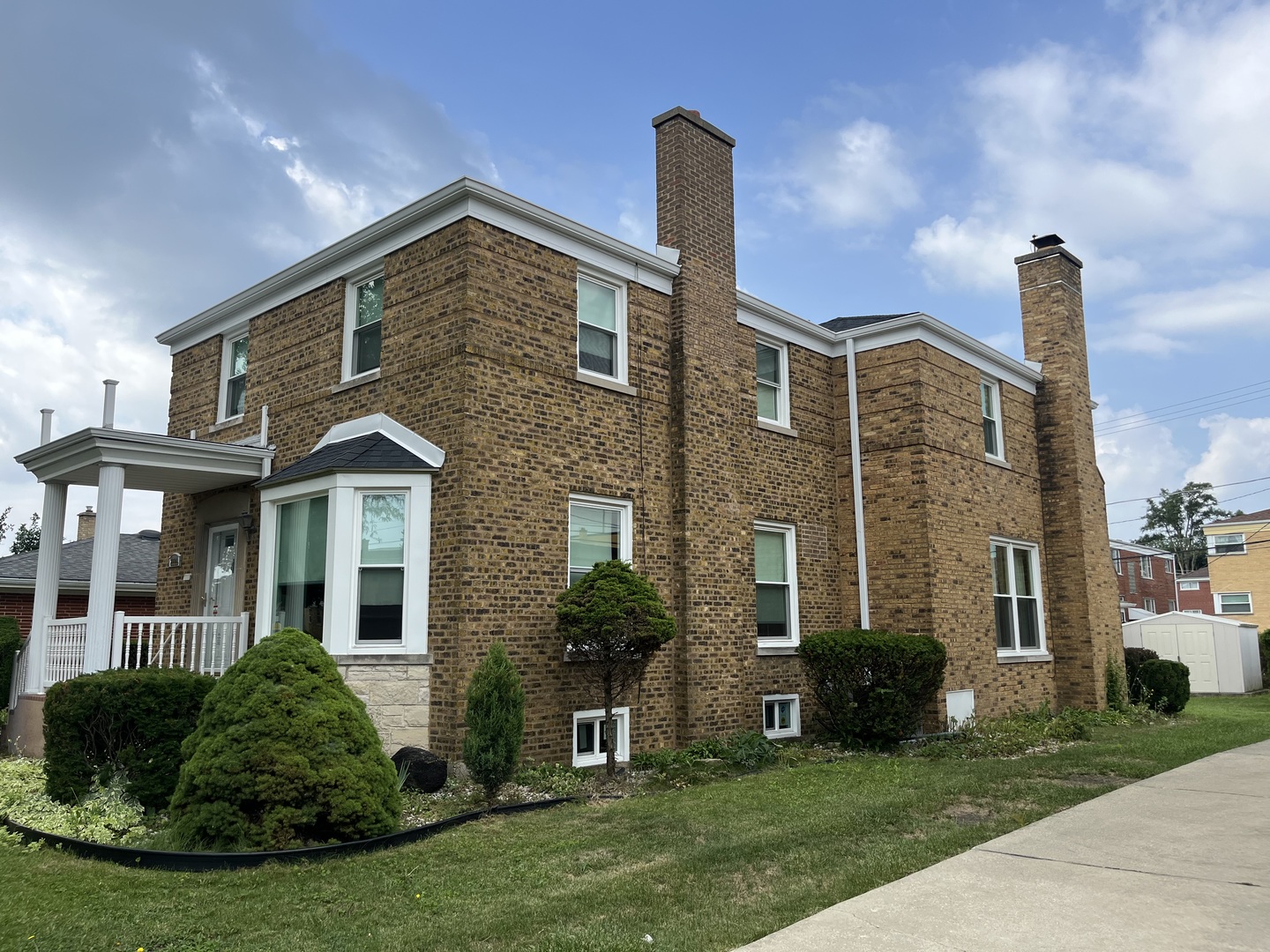 2222 S 15th Avenue, North Riverside, IL 60546